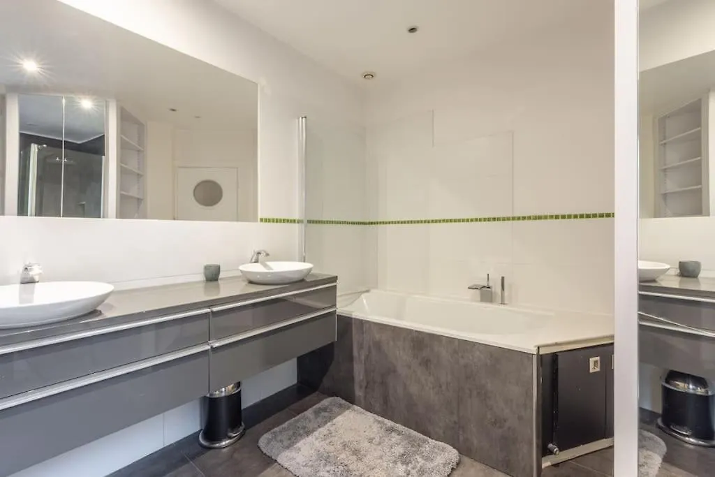 Parisian For 6 Pers By Askmefrance Apartment *
