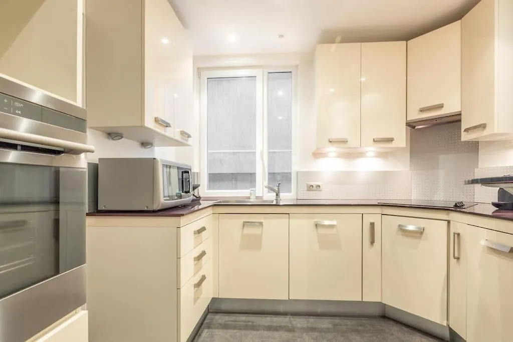 Apartment Parisian For 6 Pers By Askmefrance